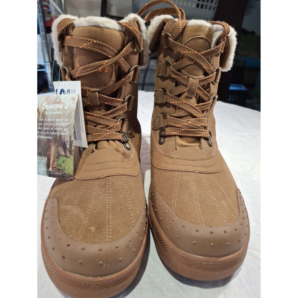 Womens bearpaw boots size 11